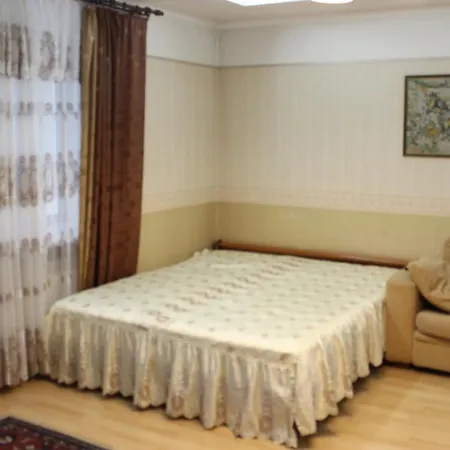 Golden Lily Апартаменти *